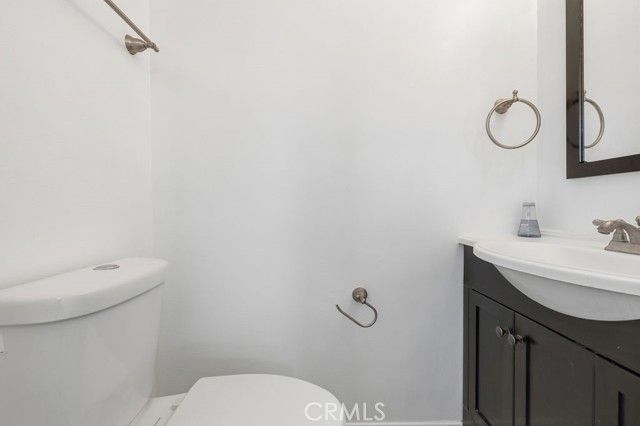 8321 Valecrest Drive, Sun Valley (los Angeles), CA 91352