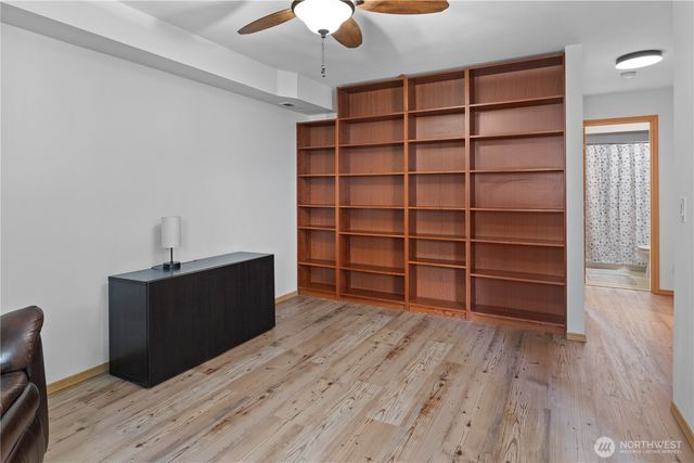 6352 24th Avenue SW, Seattle, WA 98106