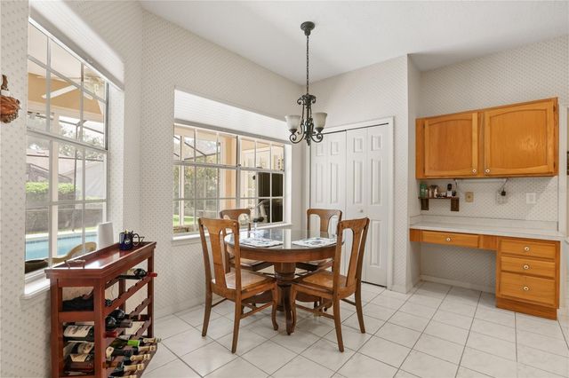 5410 RUSTIC PINE COURT, Orlando, FL 32819
