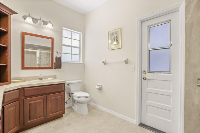 5410 RUSTIC PINE COURT, Orlando, FL 32819