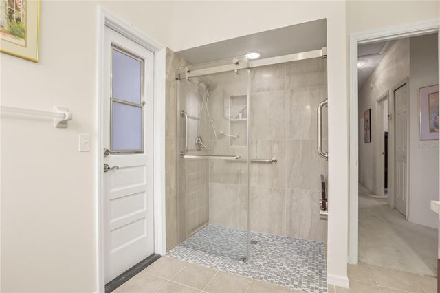 5410 RUSTIC PINE COURT, Orlando, FL 32819