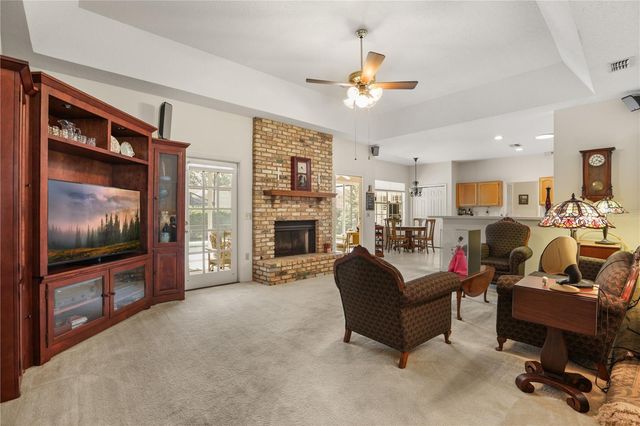 5410 RUSTIC PINE COURT, Orlando, FL 32819