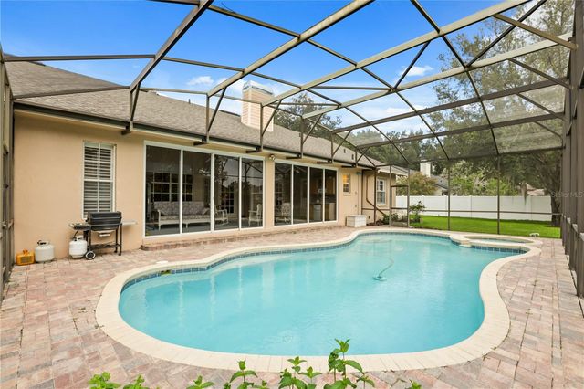 5410 RUSTIC PINE COURT, Orlando, FL 32819