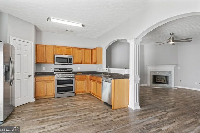 2903 Snapfinger, Decatur, GA 30035