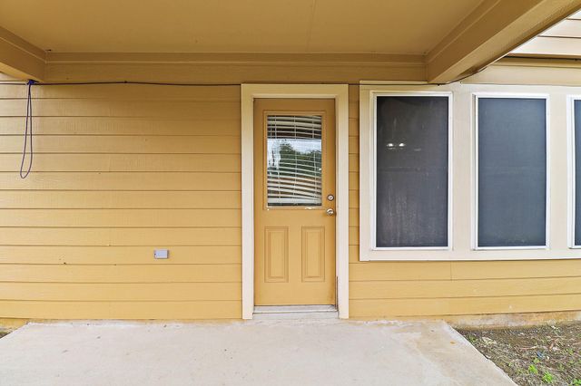 15607 Sheldon Ridge Way, Houston, TX 77044