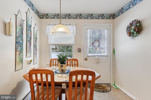 24 SAINT DAVIDS PL, Southampton, NJ 08088