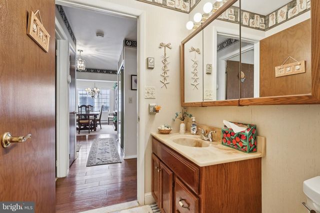 24 SAINT DAVIDS PL, Southampton, NJ 08088