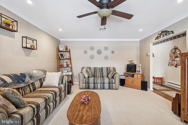 24 SAINT DAVIDS PL, Southampton, NJ 08088