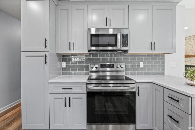 240 Bluejay Court, West Lafayette, IN 47906