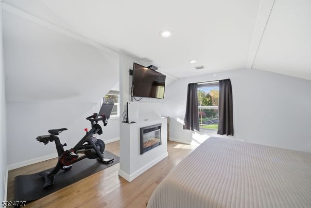 114 Townsend Rd, Wanaque Boro, NJ 07465