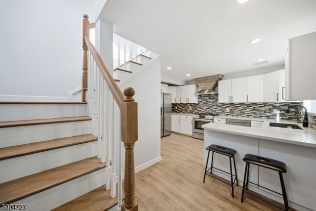 114 Townsend Rd, Wanaque Boro, NJ 07465