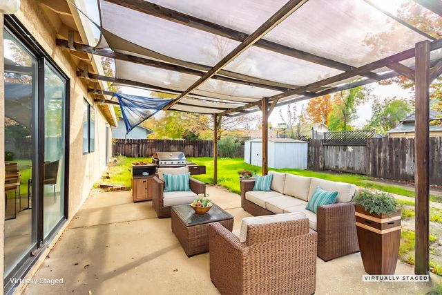 2517 Atrium Way, Redding, CA 96003