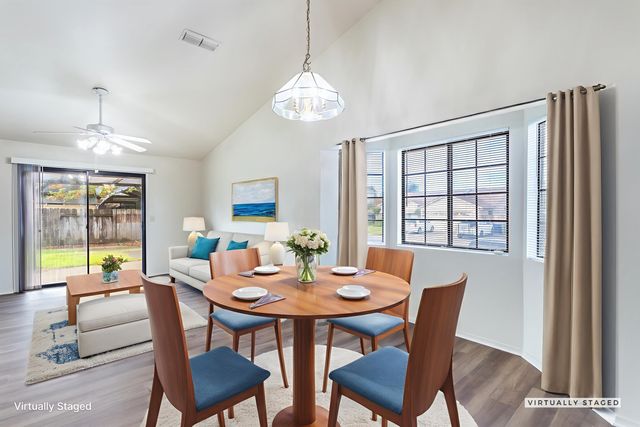 2517 Atrium Way, Redding, CA 96003