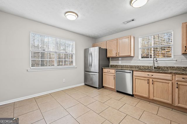 56 Pemberton Place, Sharpsburg, GA 30277