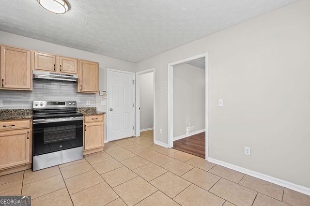 56 Pemberton Place, Sharpsburg, GA 30277