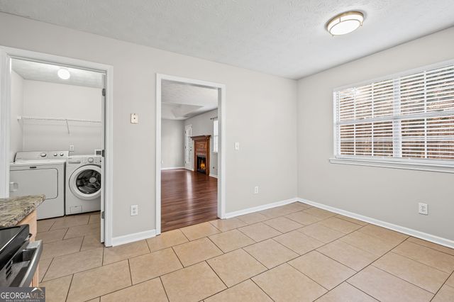 56 Pemberton Place, Sharpsburg, GA 30277