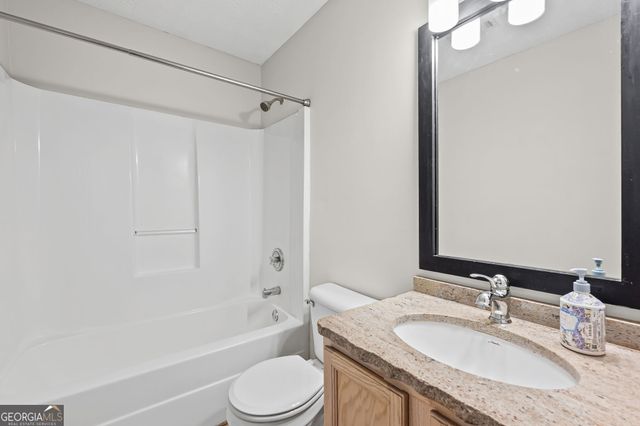 56 Pemberton Place, Sharpsburg, GA 30277