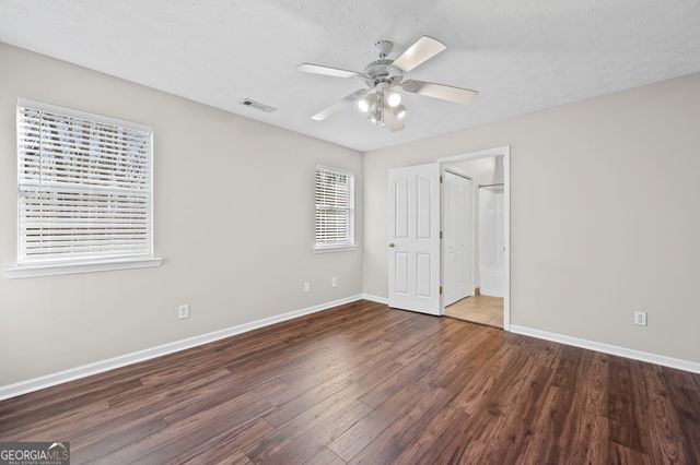 56 Pemberton Place, Sharpsburg, GA 30277