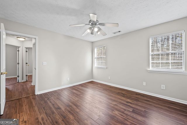 56 Pemberton Place, Sharpsburg, GA 30277