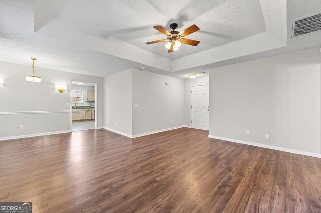 56 Pemberton Place, Sharpsburg, GA 30277