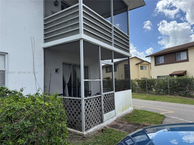 6507 Winfield Blvd 111AC, Margate, FL 33063