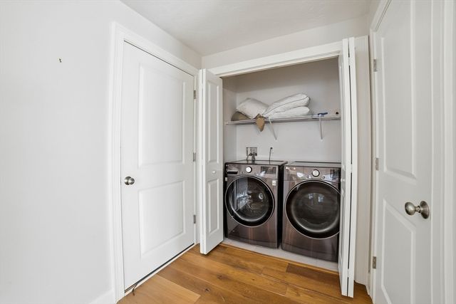 707 Southwood Ln 707, Clinton, MA 01510