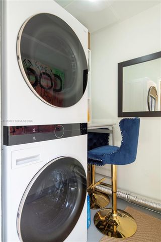 576 Westree Ln 576, Plantation, FL 33324