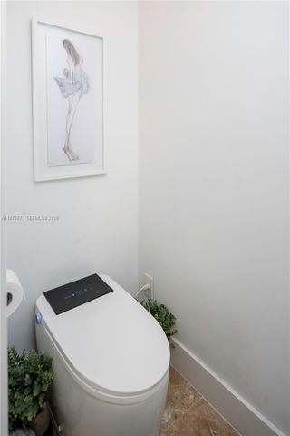 576 Westree Ln 576, Plantation, FL 33324