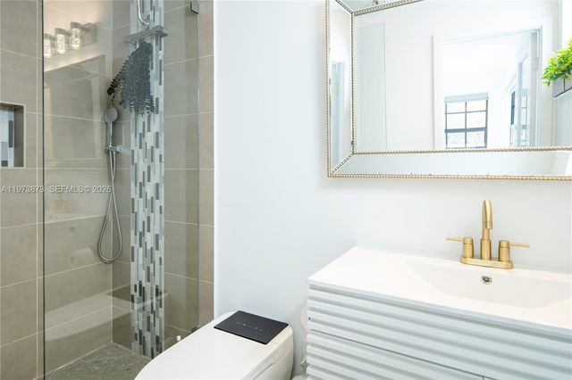 576 Westree Ln 576, Plantation, FL 33324