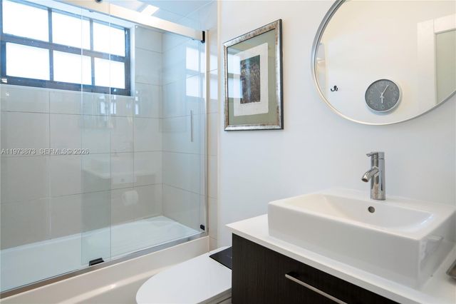 576 Westree Ln 576, Plantation, FL 33324