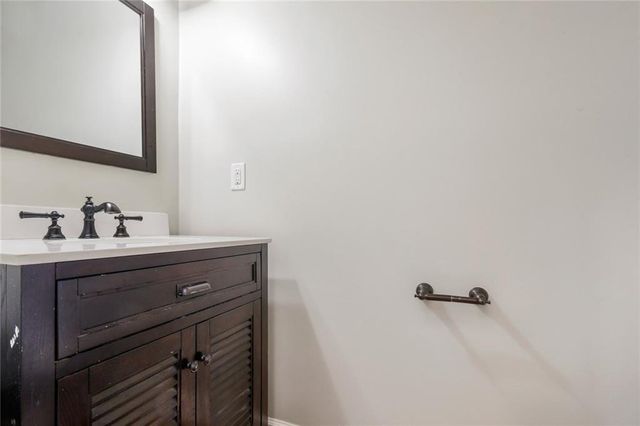 4905 WEATHERVANE Drive, Alpharetta, GA 30022