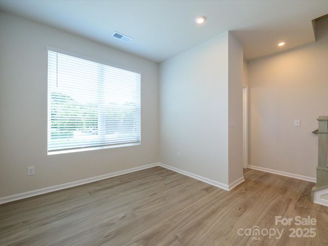 5640 Kingspan Drive, Charlotte, NC 28217