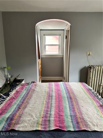 1001 Englewood Road, Cleveland Heights, OH 44121