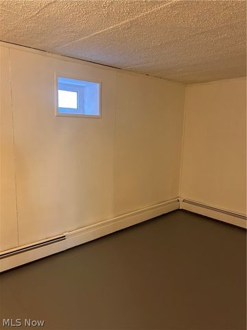 1001 Englewood Road, Cleveland Heights, OH 44121