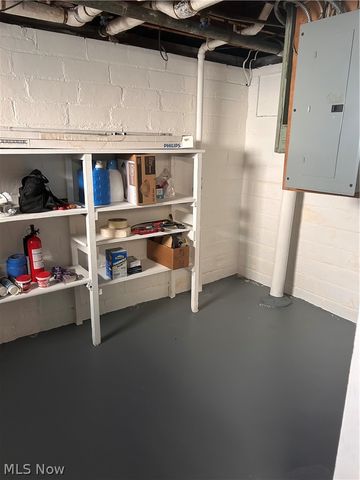 1001 Englewood Road, Cleveland Heights, OH 44121