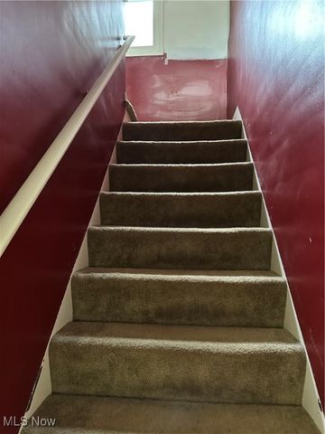 1001 Englewood Road, Cleveland Heights, OH 44121