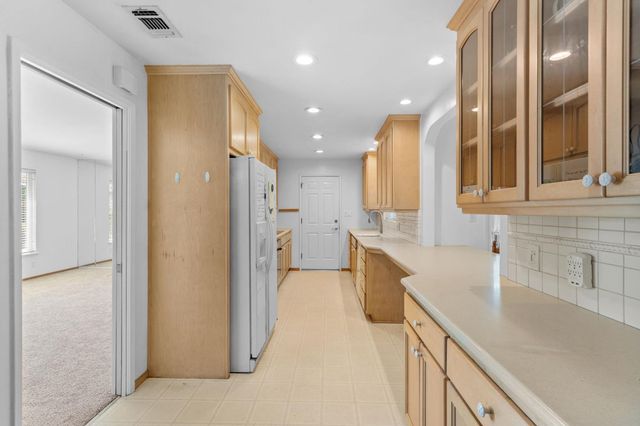 3517 Ronk Way, Sacramento, CA 95821