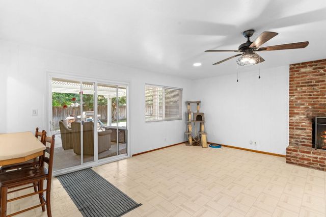 3517 Ronk Way, Sacramento, CA 95821