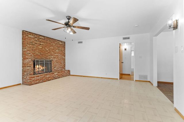 3517 Ronk Way, Sacramento, CA 95821