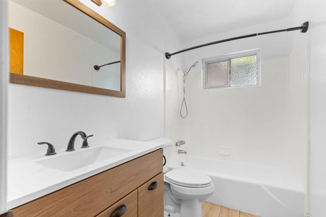 3517 Ronk Way, Sacramento, CA 95821