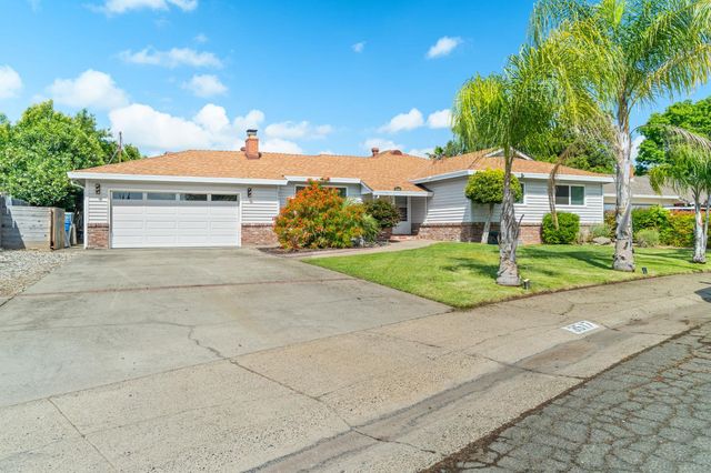 3517 Ronk Way, Sacramento, CA 95821