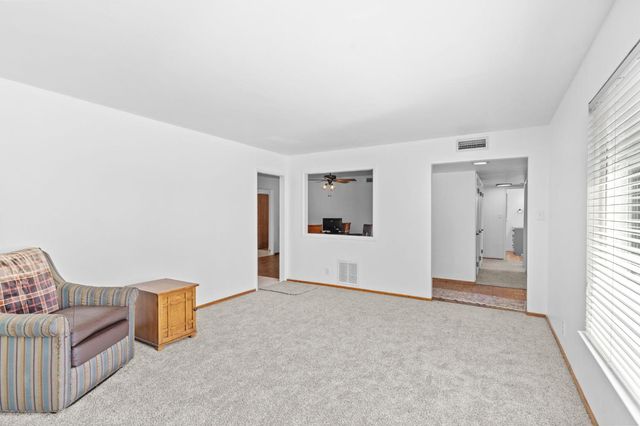 3517 Ronk Way, Sacramento, CA 95821