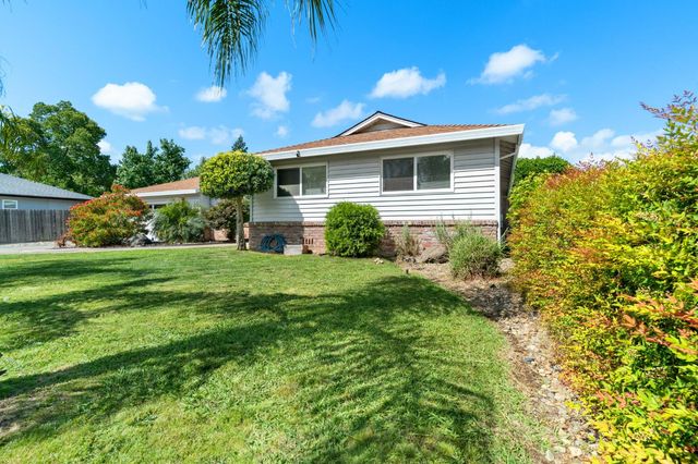 3517 Ronk Way, Sacramento, CA 95821