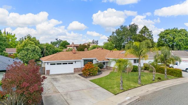 3517 Ronk Way, Sacramento, CA 95821