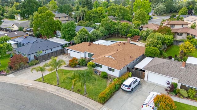 3517 Ronk Way, Sacramento, CA 95821