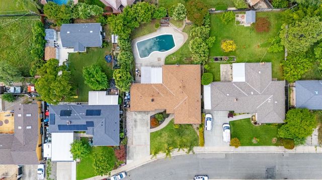 3517 Ronk Way, Sacramento, CA 95821