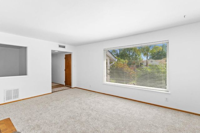 3517 Ronk Way, Sacramento, CA 95821