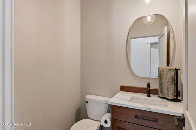 343 E Dakota AVE, Hayden, ID 83835