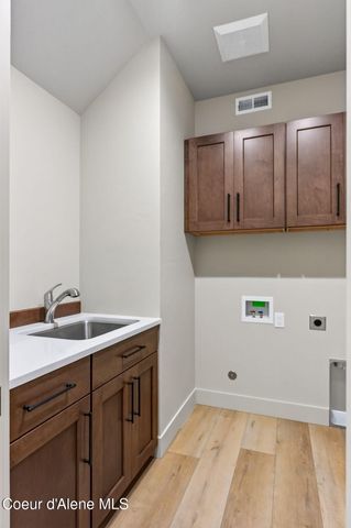 343 E Dakota AVE, Hayden, ID 83835