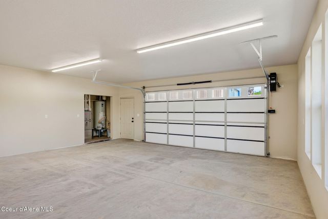 343 E Dakota AVE, Hayden, ID 83835